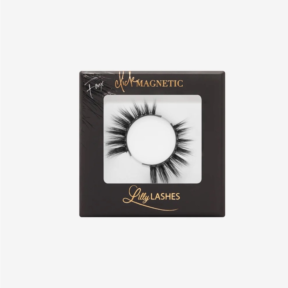 🔥Rare🔥 Lilly Lashes: Loyalty- Reusable Black Magnetic Eyelashes